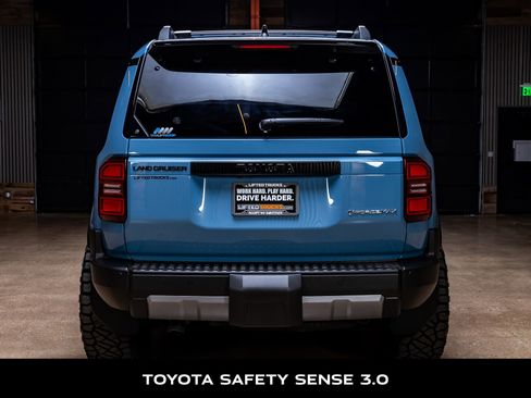 Used 2025 Toyota Land Cruiser image 8