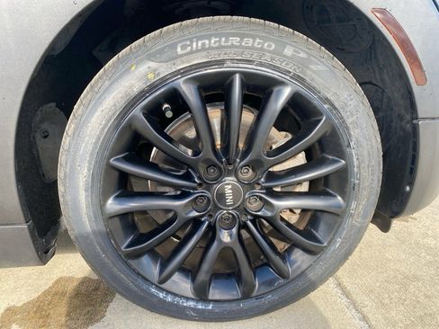 Used 2021 MINI Cooper Clubman S w/ Storage Package image 28