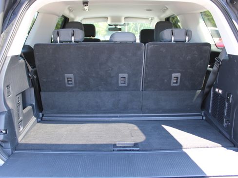 Used 2025 Ford Expedition Active RWD image 14