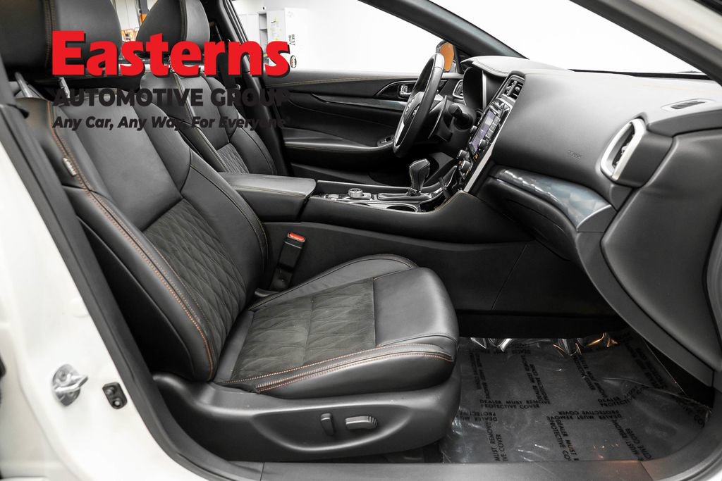 Used 2023 Nissan Maxima SR w/ Sport Mat Group FWD image 28