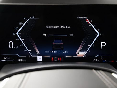 Used 2023 BMW X7 xDrive40i w/ Premium Package image 20