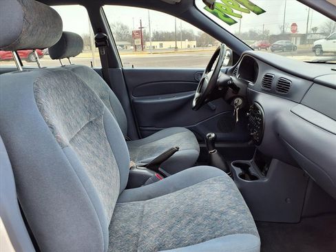 Used 1999 Ford Escort LX image 13
