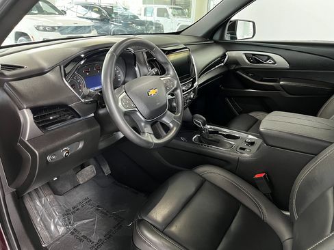 Used 2023 Chevrolet Traverse LT AWD/4WD image 11