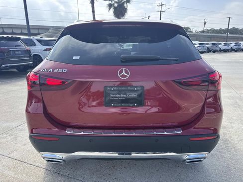 Used 2025 Mercedes-Benz GLA 250 image 6