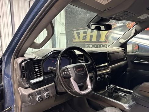 Used 2024 GMC Sierra 1500 SLT w/ SLT Premium Plus Package AWD/4WD image 5
