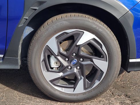 Certified 2025 Subaru Crosstrek 2.5i Limited AWD/4WD image 8
