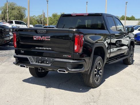 New 2026 GMC Sierra 1500 AT4 AWD/4WD image 5