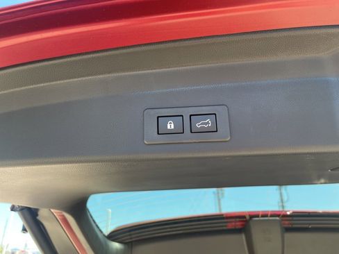 Used 2025 Subaru Ascent Touring image 14