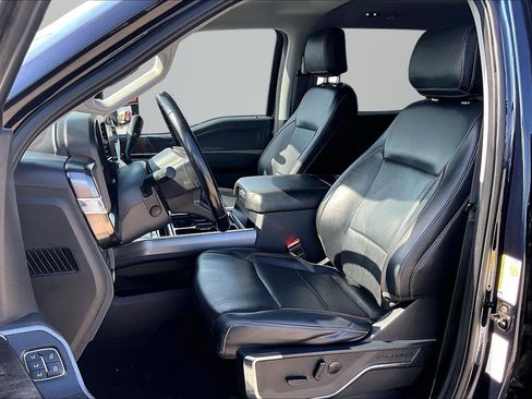Used 2023 Ford F250 Lariat w/ Lariat Ultimate Package AWD/4WD image 16