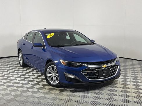 Used 2023 Chevrolet Malibu LT FWD image 2
