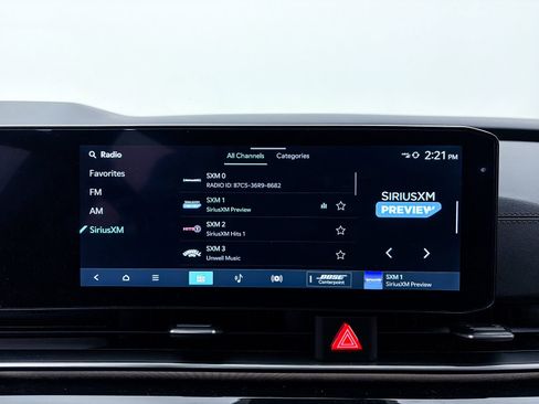 Used 2025 Kia Carnival SX Prestige image 27