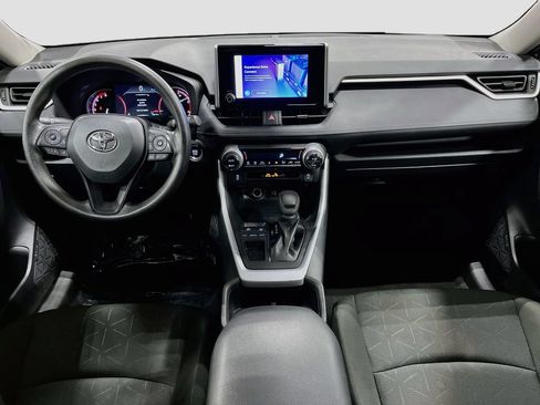 Used 2024 Toyota RAV4 XLE FWD image 27