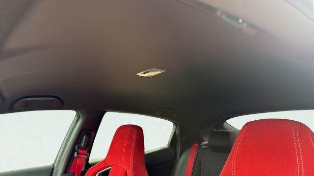 Used 2019 Honda Civic Type R image 10
