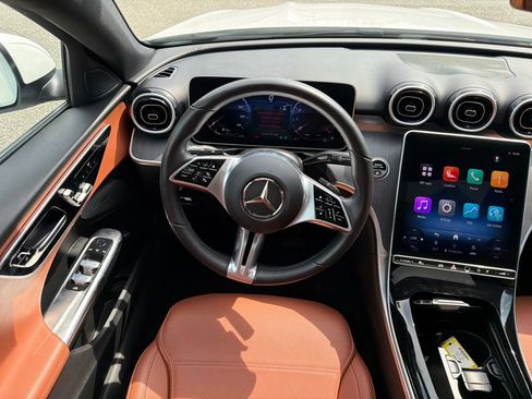 Used 2025 Mercedes-Benz C 300 4MATIC Sedan image 29