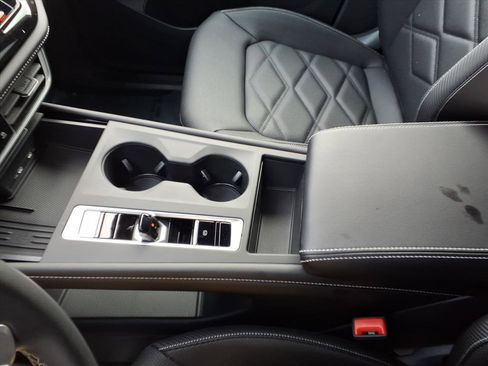 New 2026 Volkswagen Atlas Cross Sport SE AWD/4WD image 12