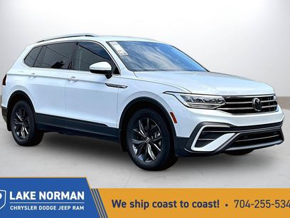 Used 2023 Volkswagen Tiguan SE