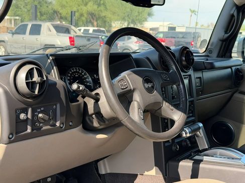 Used 2005 HUMMER H2 AWD/4WD image 21