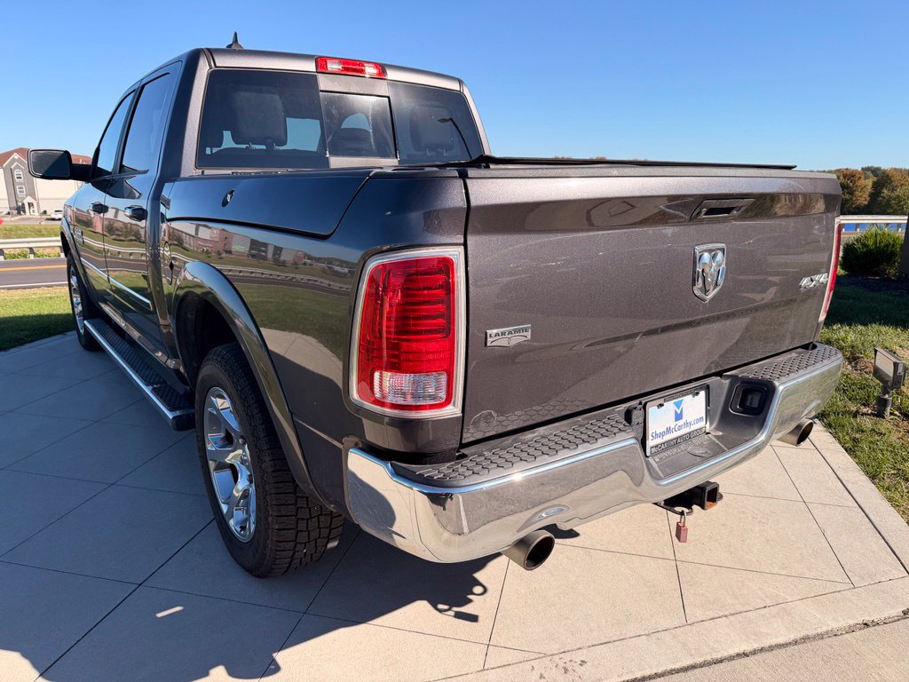 Used 2017 RAM 1500 Laramie AWD/4WD image 6