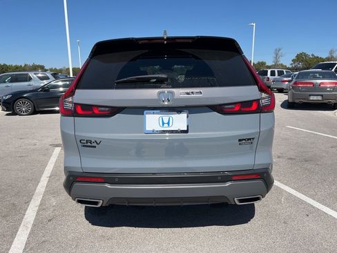 Certified 2026 Honda CR-V Sport Touring image 5