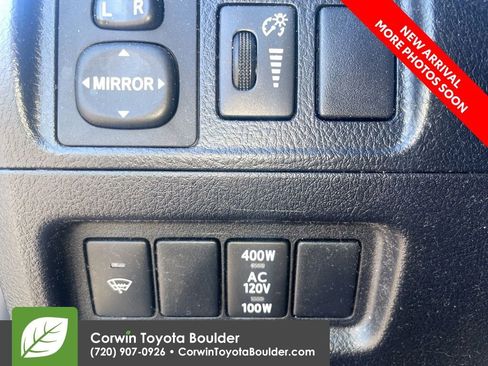 Used 2018 Toyota 4Runner SR5 Premium AWD/4WD image 12