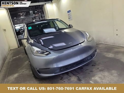 Used 2023 Tesla Model Y Performance AWD/4WD image 6