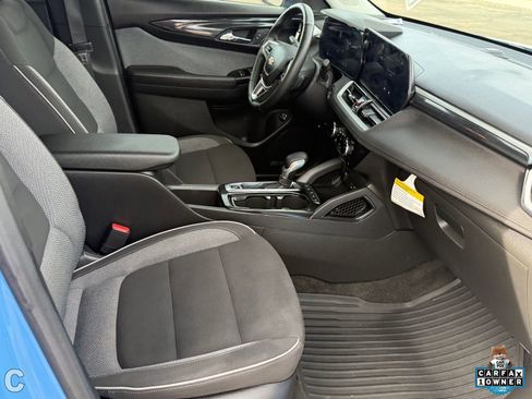 Certified 2024 Chevrolet TrailBlazer LT w/ Convenience Package FWD image 10