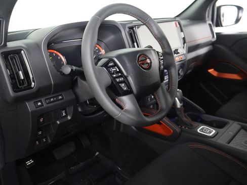 Used 2026 Nissan Frontier PRO-4X w/ Pro-4x Convenience Package AWD/4WD image 24