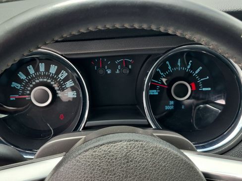 Used 2013 Ford Mustang GT RWD image 21