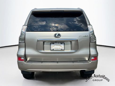 Used 2023 Lexus GX 460 Premium w/ Premium Package AWD/4WD image 6