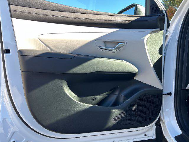 New 2026 Hyundai Tucson SE AWD/4WD image 11