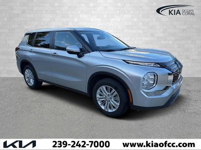 Used 2024 Mitsubishi Outlander ES