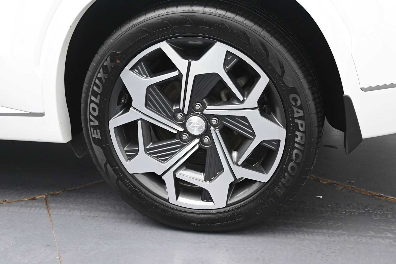 Used 2022 Hyundai Palisade Calligraphy w/ Winter Package AWD/4WD image 5