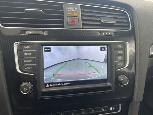 Used 2017 Volkswagen GTI Autobahn image 41