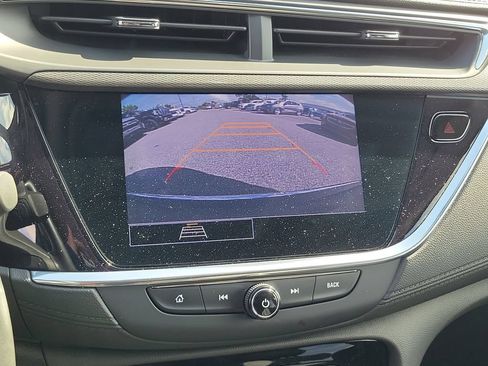 Used 2023 Buick Encore GX Essence w/ Experience Buick Package FWD image 25