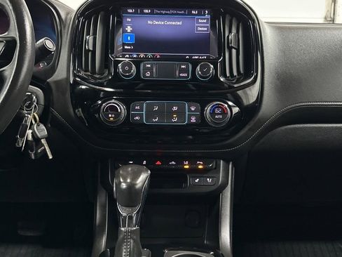Used 2022 GMC Canyon Denali w/ Denali Black Edition Package AWD/4WD image 24