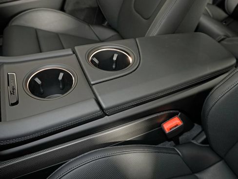 New 2026 Porsche Taycan Turbo AWD/4WD image 33