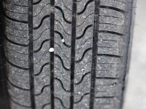 Used 2013 Ford Fiesta SE FWD image 27