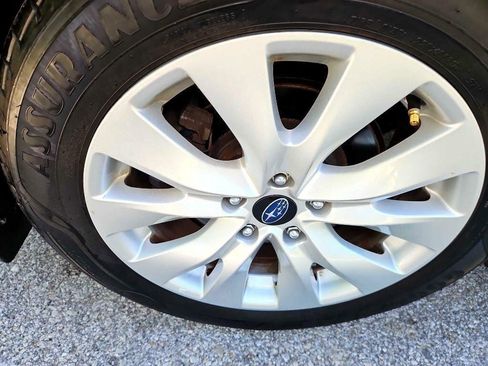 Used 2016 Subaru Legacy 2.5i Premium image 13