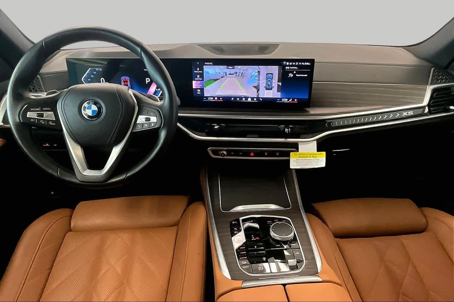 Used 2024 BMW X5 xDrive50e w/ Parking Assistance Package AWD/4WD image 14