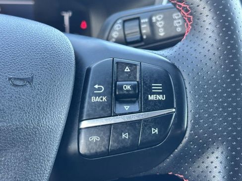 Used 2024 Ford Escape ST-Line image 13