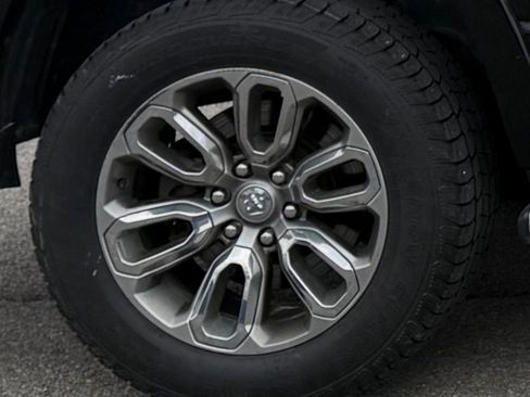 Used 2020 RAM 1500 Laramie w/ Sport Appearance Package image 10