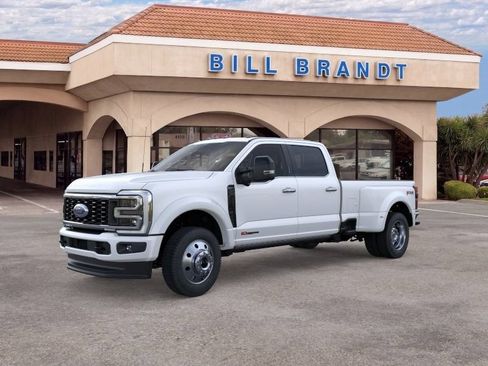 New 2026 Ford F450 Platinum w/ FX4 Off-Road Package AWD/4WD image 6