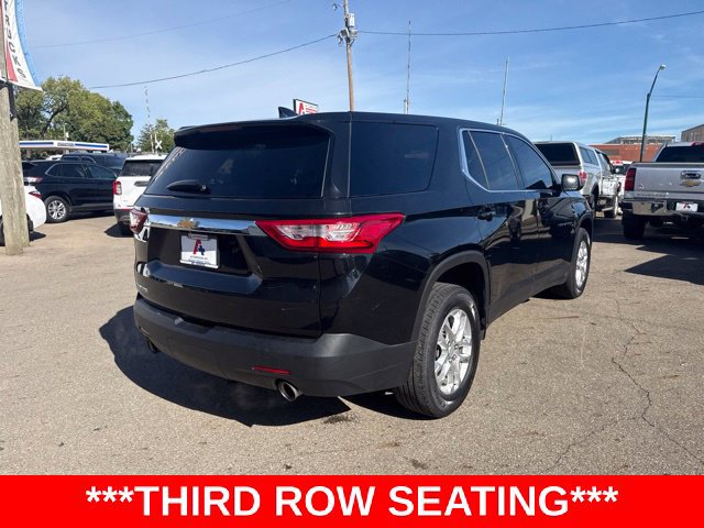 Used 2021 Chevrolet Traverse LS FWD image 3