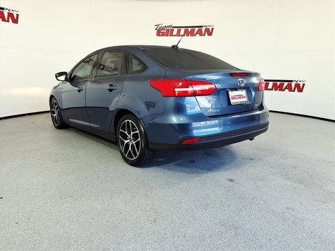 Used 2018 Ford Focus SEL image 2