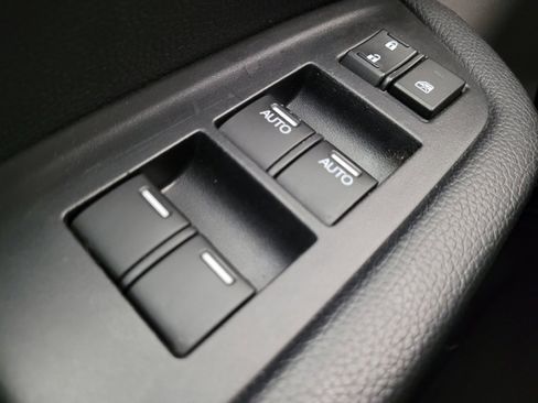 Used 2018 Honda Pilot EX-L image 27