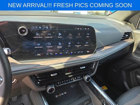 Used 2025 Chevrolet Tahoe Premier RWD image 10