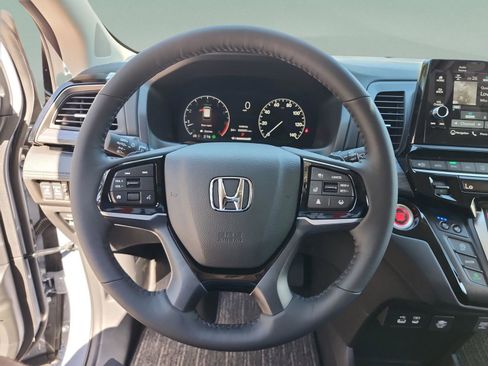 New 2026 Honda Odyssey Elite image 11