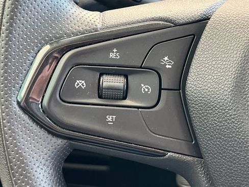 Used 2023 Chevrolet TrailBlazer LT w/ Convenience Package FWD image 30