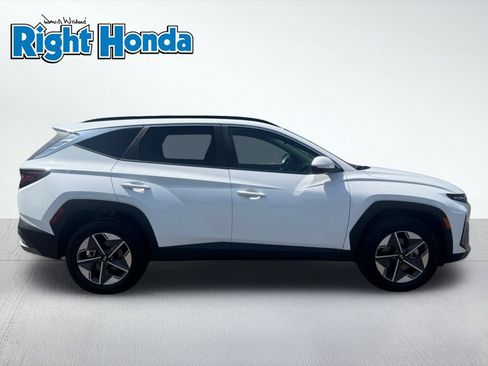 Used 2025 Hyundai Tucson SEL AWD/4WD image 8