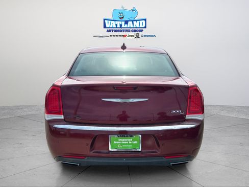 Certified 2017 Chrysler 300 C w/ Safetytec Plus Group RWD image 5